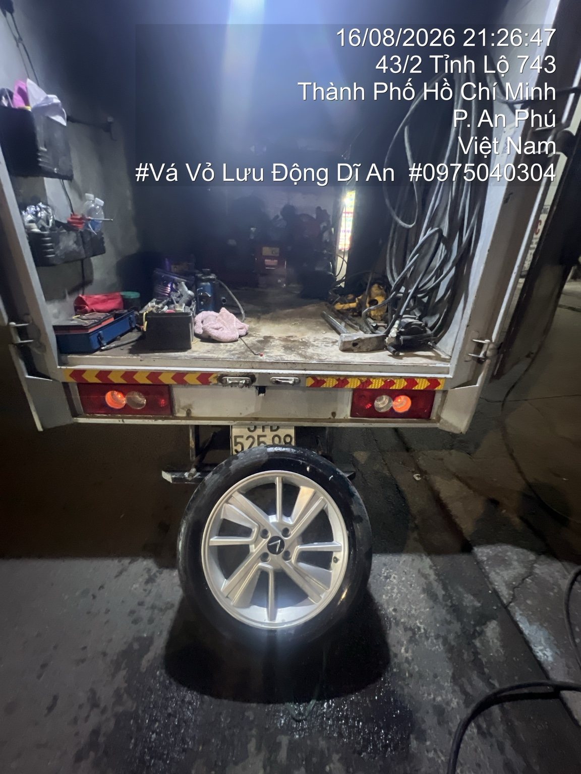 Cứu hộ xe công trình